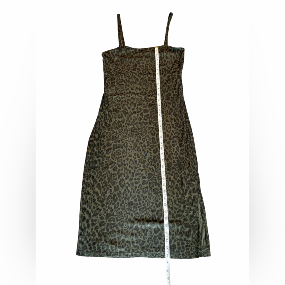 Express Leopard Print Midi Dress - Picture 4 of 7